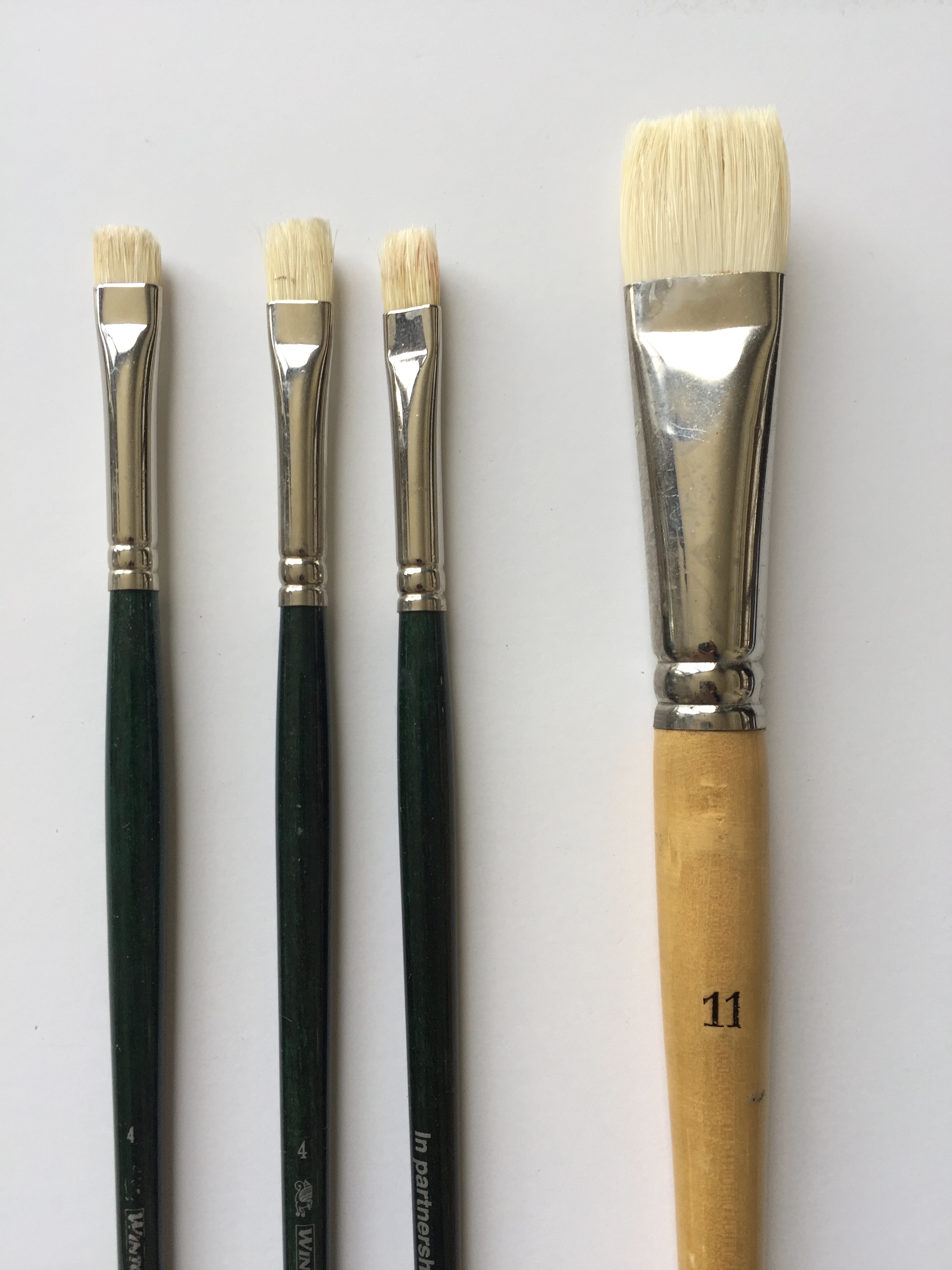 Different Types of Oil Paint Brushes - Provence for Painters